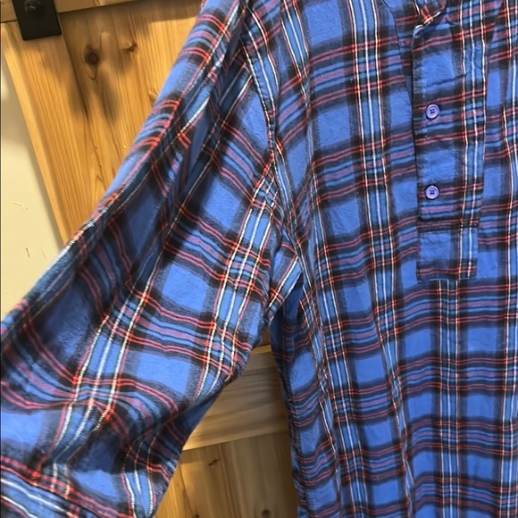 Wittmann Textiles 100% Cotton Cozy Blue Plaid Nightshirt - Picture 3 of 9